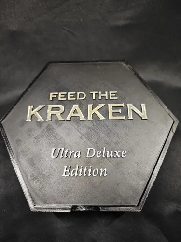 Миниатюра Кракена для настольной игры "Feed the Kraken" (Кто накормит Кракена?), ручная покраска