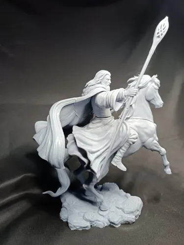 3D статуэтка Гэндальфа Белого (Gandalf the White) из Властелина Колец, фотополимерная печать