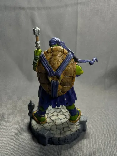 3D фигурка Леонардо (Leonardo) с катанами из Черепашек-ниндзя, ручная покраска